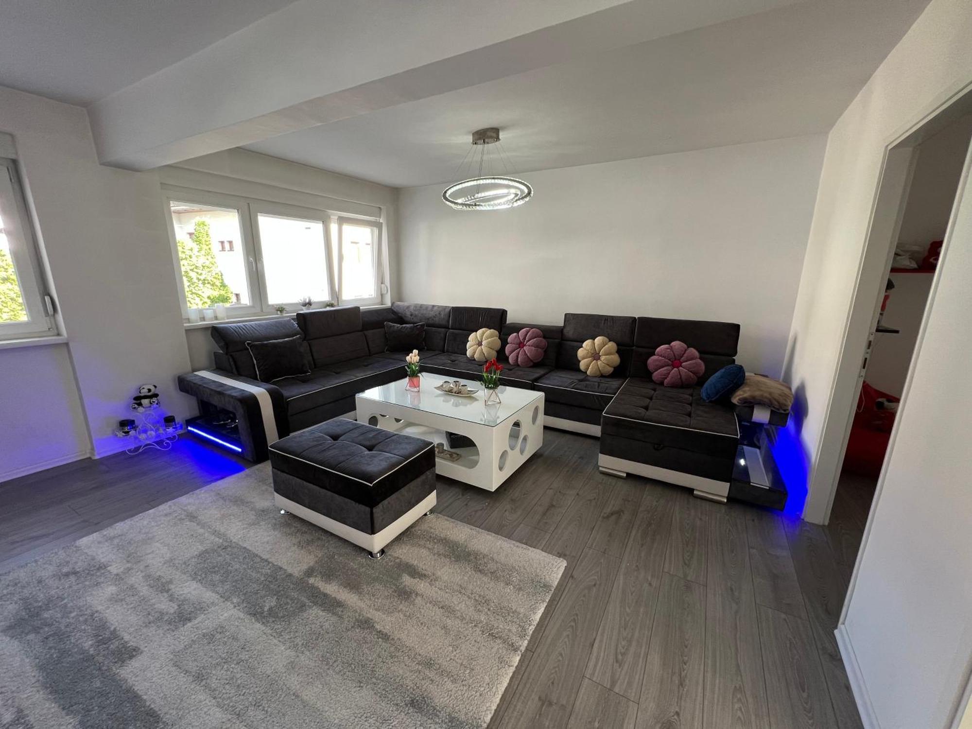 Rejjan Apartment *